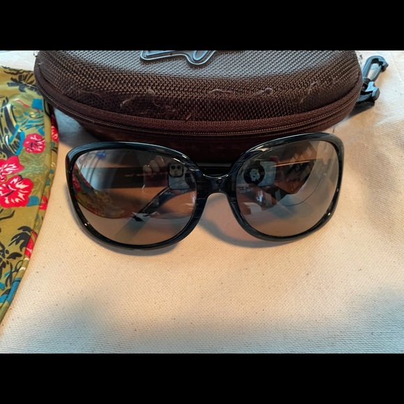 Authentic MAUI JIM sunglasses. - Picture 2 of 5